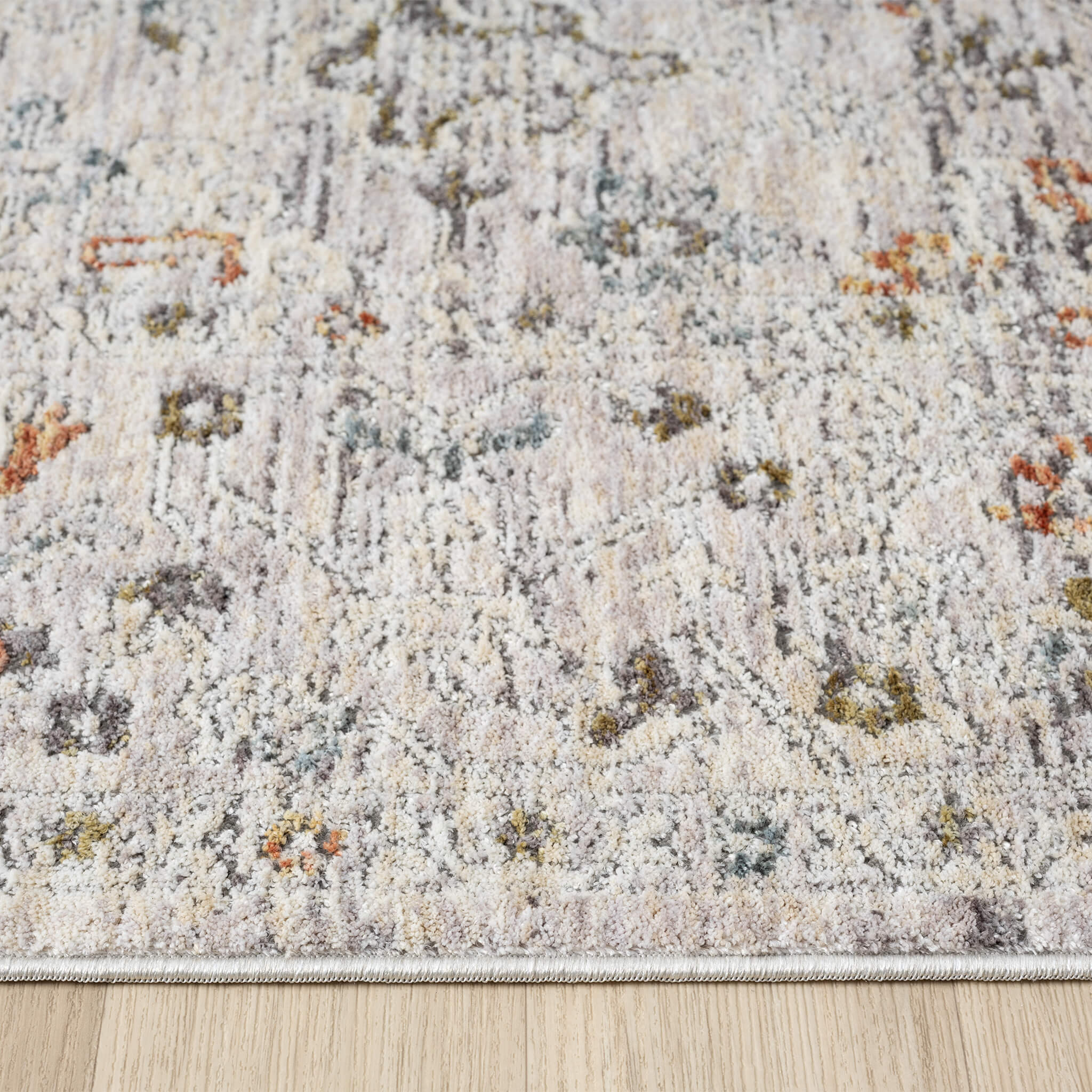 Adelia 638 Ivory Runner