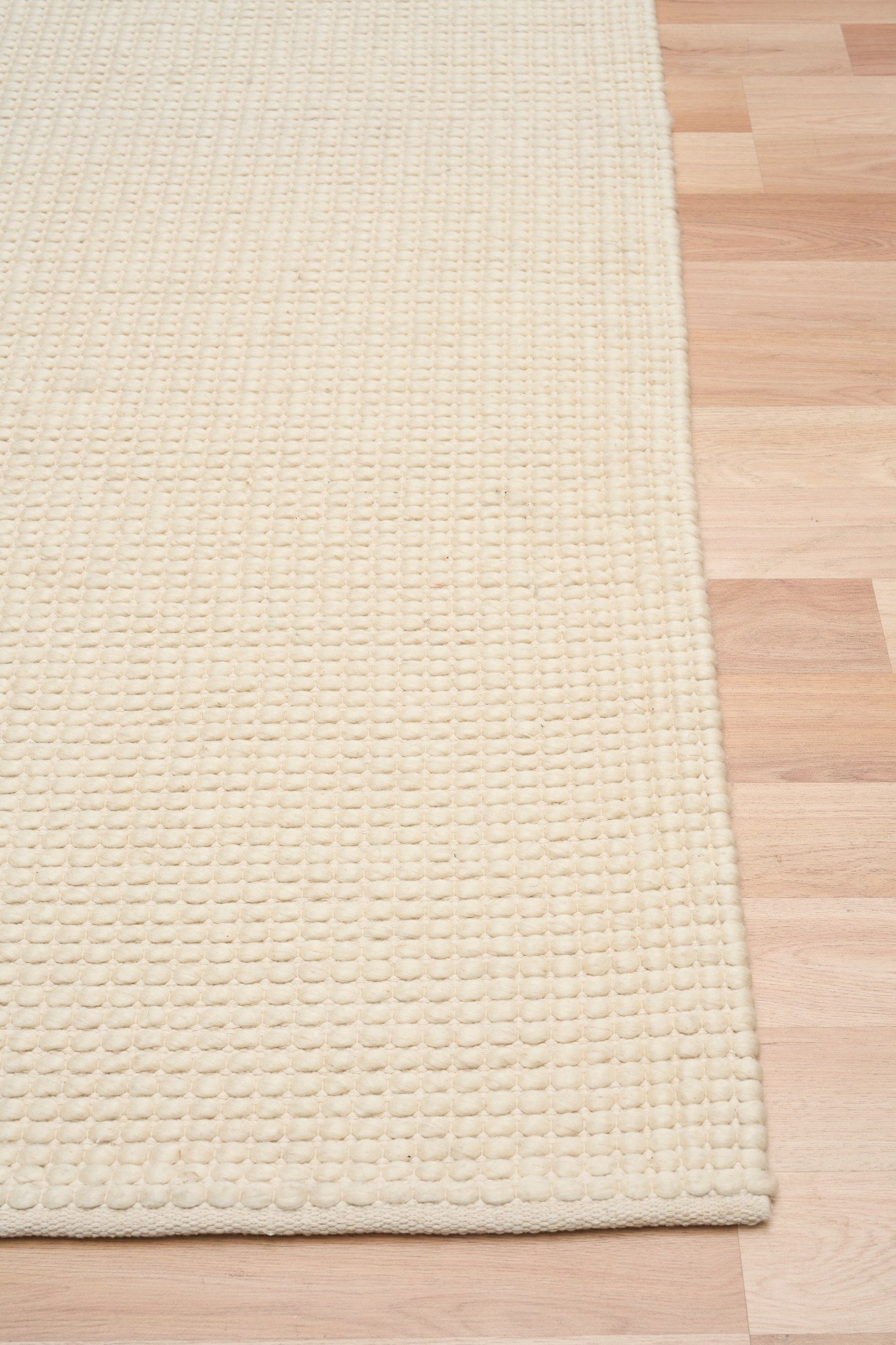 Dasha Cream - Image 3